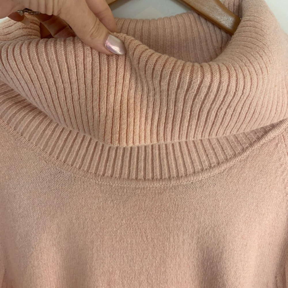 Calvin Klein Cozy Baby Pink Ribbed Knit Turtleneck Sweater - Picture 6 of 11